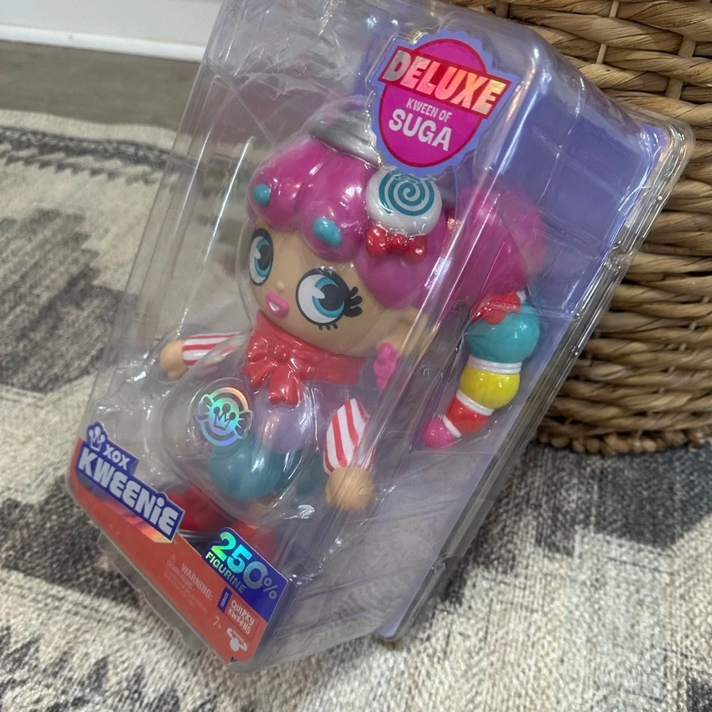 New XOX Kweenie Deluxe Kween of Suga 11